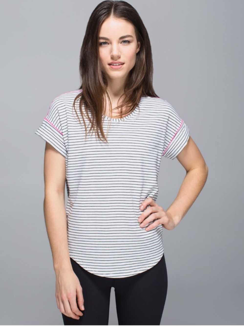 Lululemon weekend short sleeve - size 12